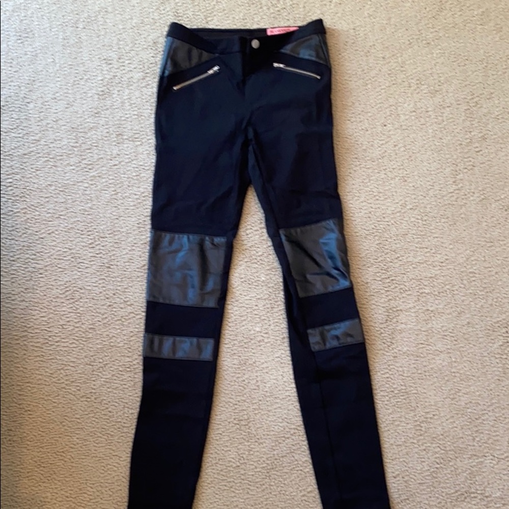 Blank NYC black leggings with faux leather accents